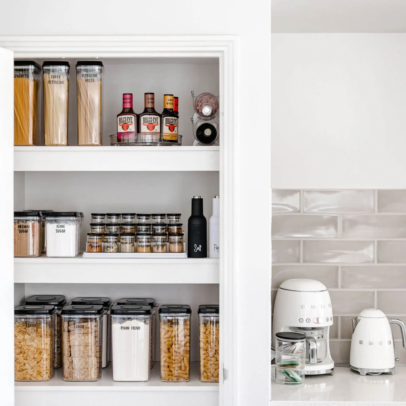 Black Push Top Pantry Container - 1.5L 9 Black Push Top Pantry Container - 1.5L - Image 7