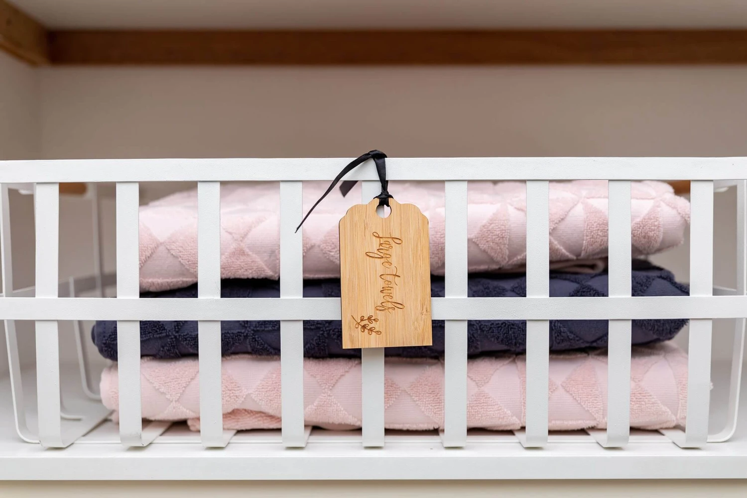 White Large Storage Basket With Wooden Handle 8 White Large Storage Basket With Wooden Handle - Image 6