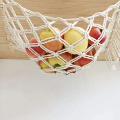 Macrame Hammock Fruit Basket 10 Macrame Hammock Fruit Basket -Pretty Little Designs MacrameHammockFruitBasketCaravan