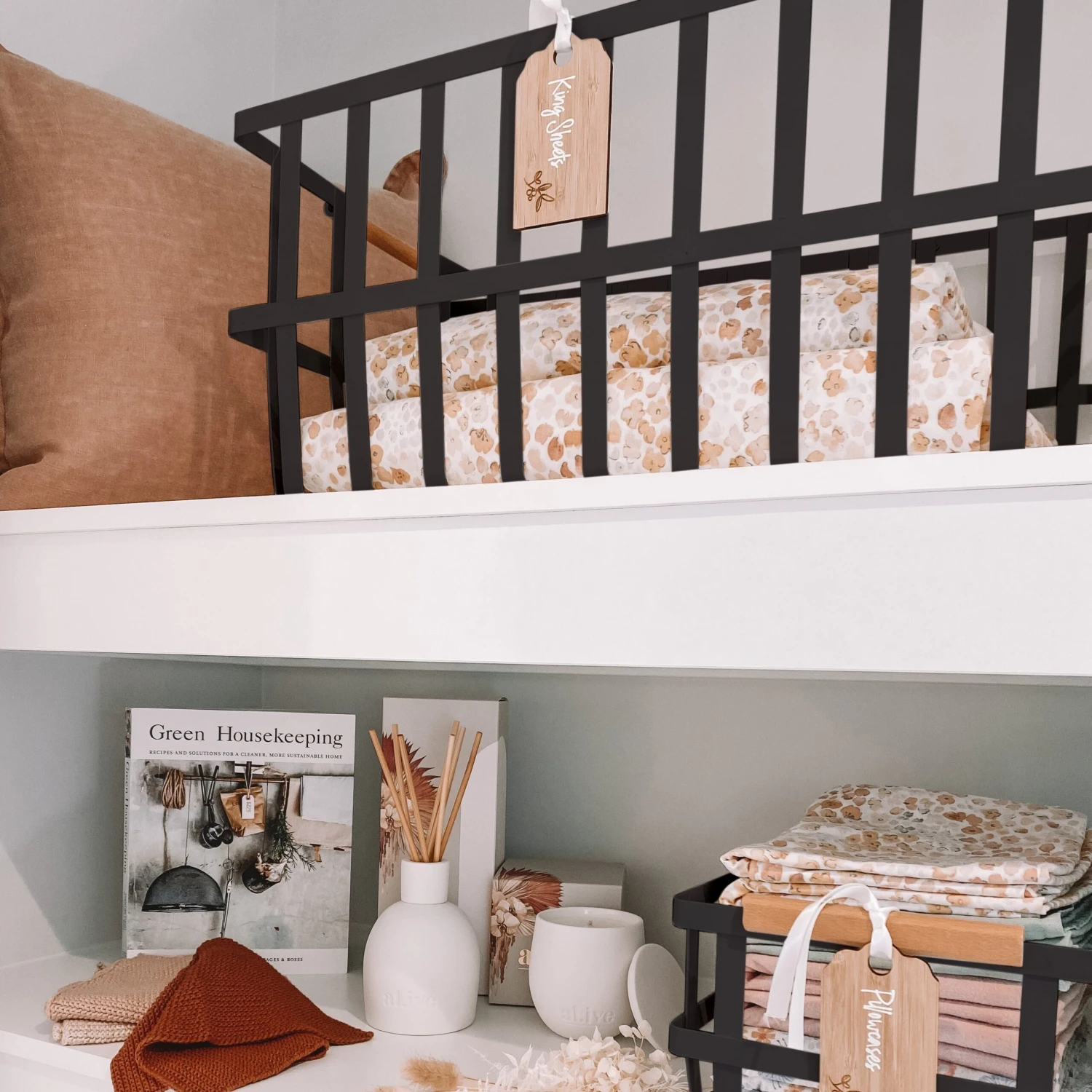 Think Calmly Black Linen Starter Kit 4 Think Calmly Black Linen Starter Kit - Image 2