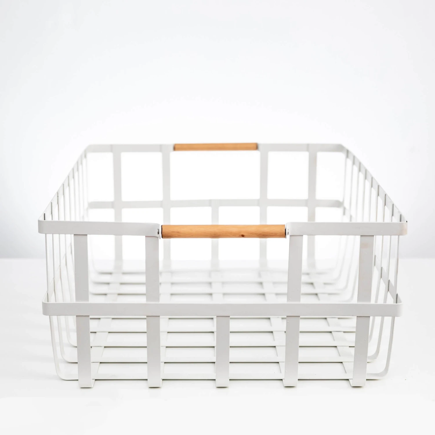 White Large Storage Basket With Wooden Handle 4 White Large Storage Basket With Wooden Handle - Image 2
