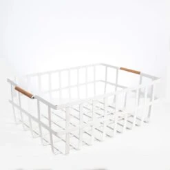 White Large Storage Basket With Wooden Handle 13 White Large Storage Basket With Wooden Handle -Pretty Little Designs PrettyLittleDesigns 0091 07f63525 aaf2 4dbb a76c 26b552d014a1