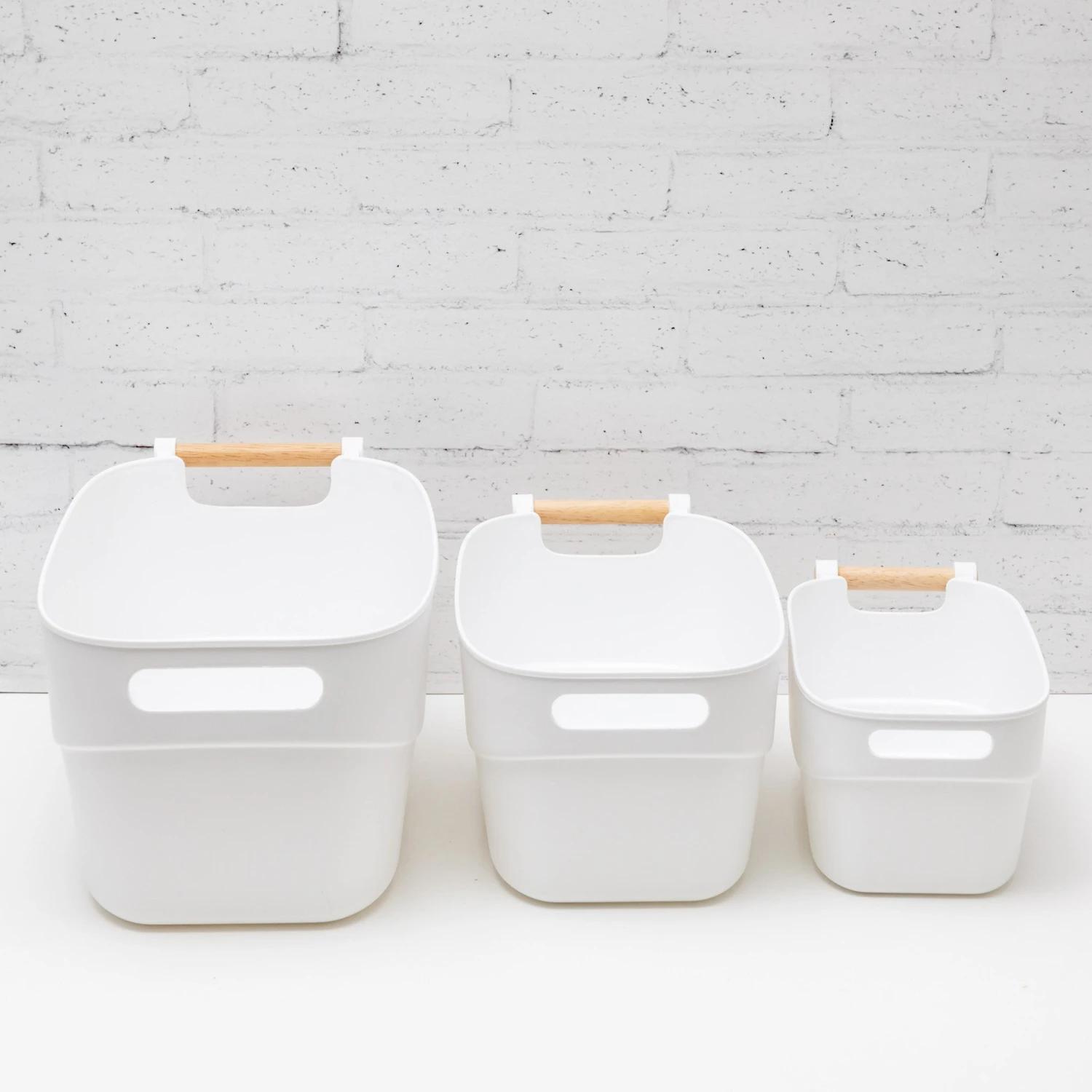 Simply Organised Storage Tubs 4 Simply Organised Storage Tubs - Image 2