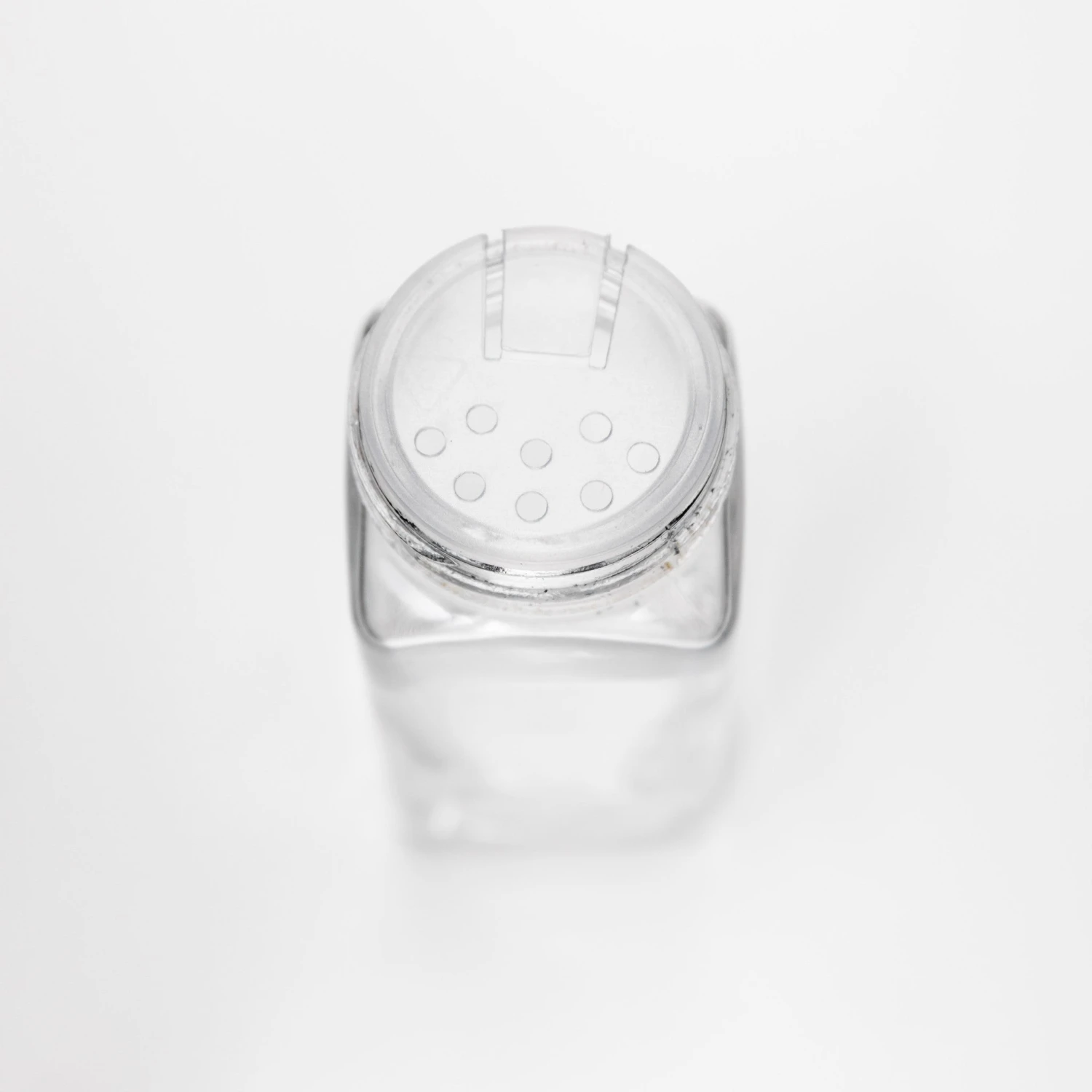 Square Glass Shaker Spice Jars | 12Pcs & 24Pcs Sets 8 Square Glass Shaker Spice Jars | 12Pcs & 24Pcs Sets - Image 6