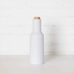 Gravity Salt And Pepper Grinders -Pretty Little Designs white wooden top gravity salt pepper grinders